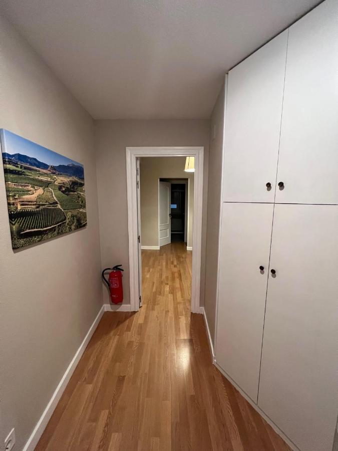 Santiago Tower Aire Ac Casco Antiguo By Apartamentos Logrono Bagian luar foto